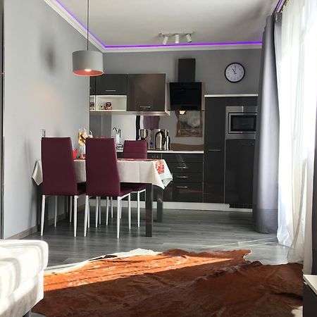 Golden Gapa City Center Apartment 22 加爾米施-帕滕基興 外观 照片