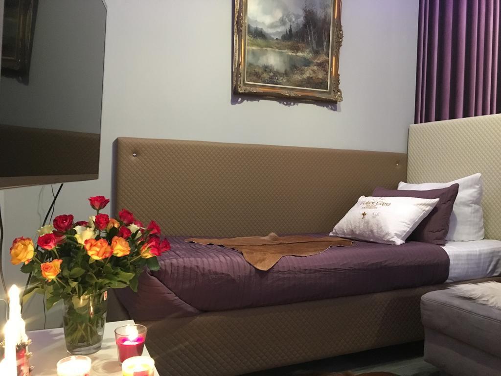 Golden Gapa City Center Apartment 22 加爾米施-帕滕基興 外观 照片